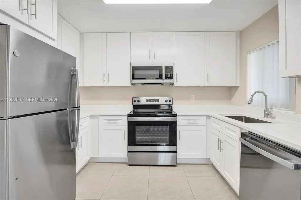 920 SW 28th Street 1-2 Fort Lauderdale FL 33315