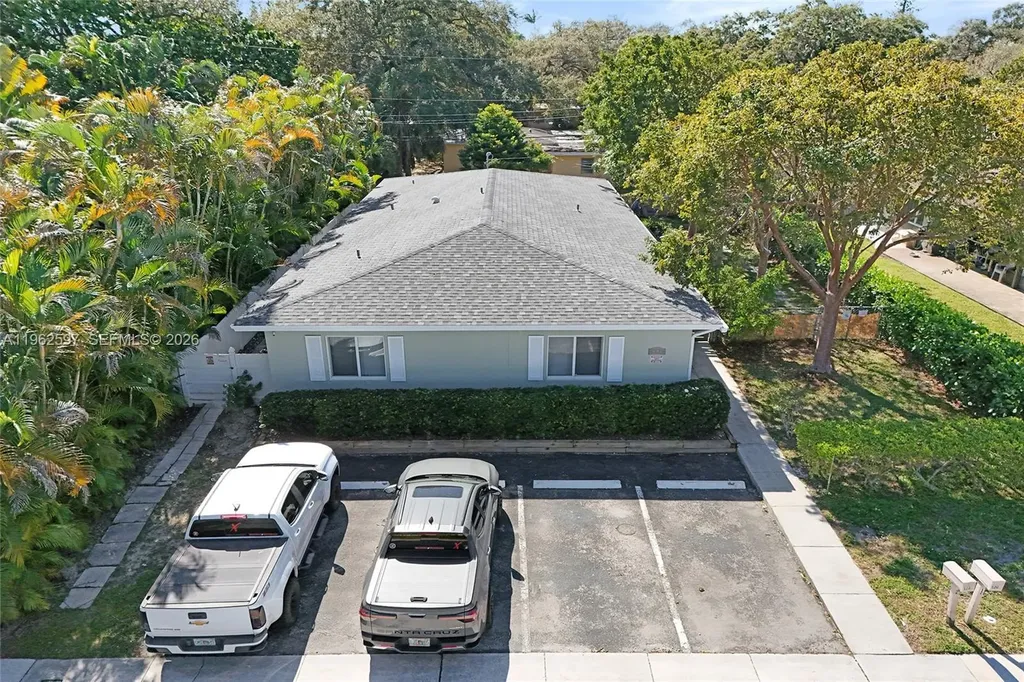 920 SW 28th Street 1-2 Fort Lauderdale FL 33315