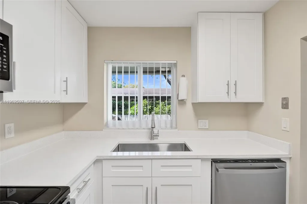 920 SW 28th Street 1-2 Fort Lauderdale FL 33315