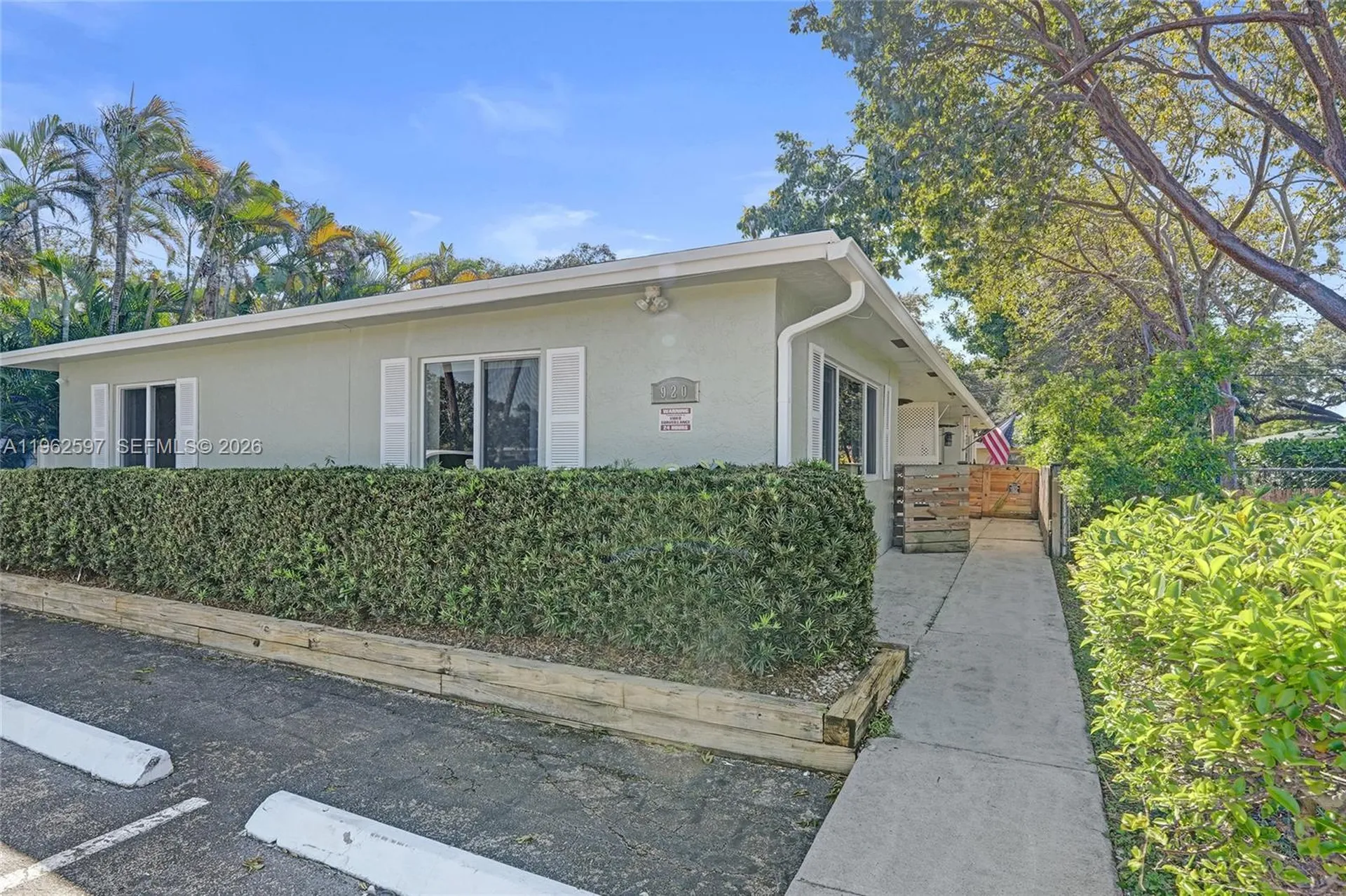 920 SW 28th Street 1-2 Fort Lauderdale FL 33315
