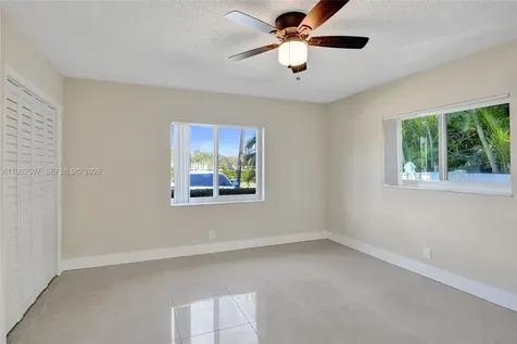 920 SW 28th Street 1-2 Fort Lauderdale FL 33315