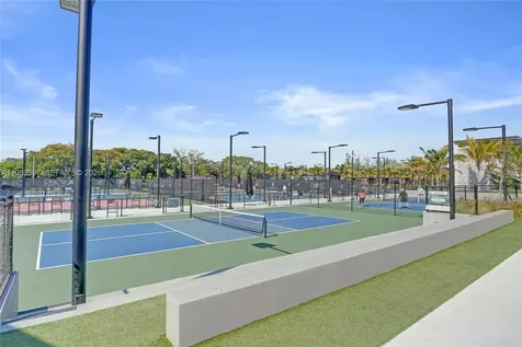 920 SW 28th Street 1-2 Fort Lauderdale FL 33315