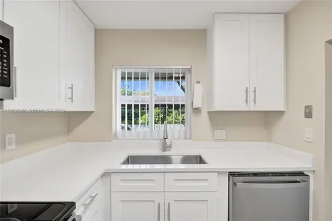 920 SW 28th Street 1-2 Fort Lauderdale FL 33315