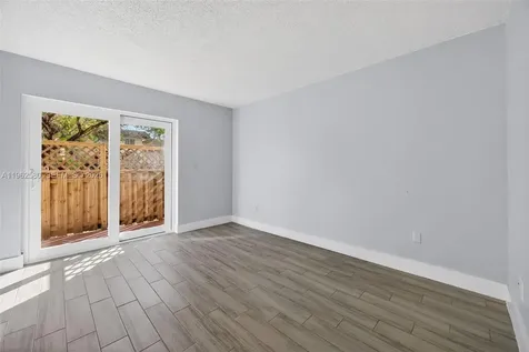 8550 SW 109th Avenue Miami FL 33173