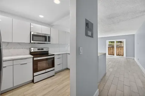 8550 SW 109th Avenue Miami FL 33173