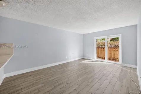 8550 SW 109th Avenue Miami FL 33173