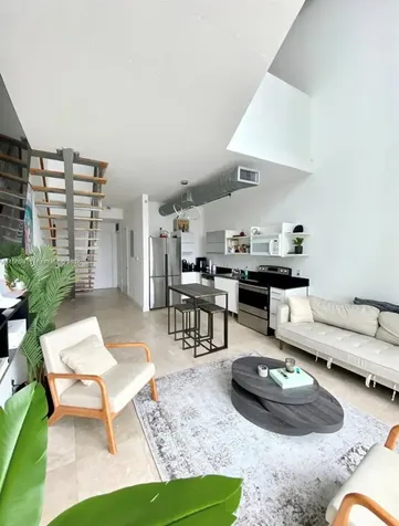 690 SW 1st Court Miami FL 33130