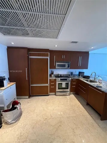 10275 Collins Avenue Bal Harbour FL 33154
