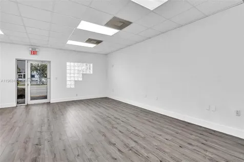 650 NE 167th Street Miami FL 33162