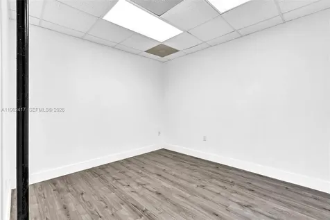 650 NE 167th Street Miami FL 33162