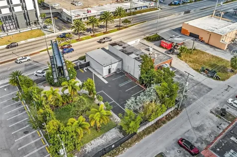 650 NE 167th Street Miami FL 33162