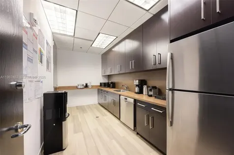 1001 Brickell Bay Drive Miami FL 33131