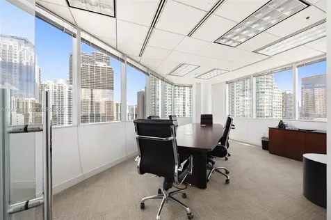 1001 Brickell Bay Drive Miami FL 33131