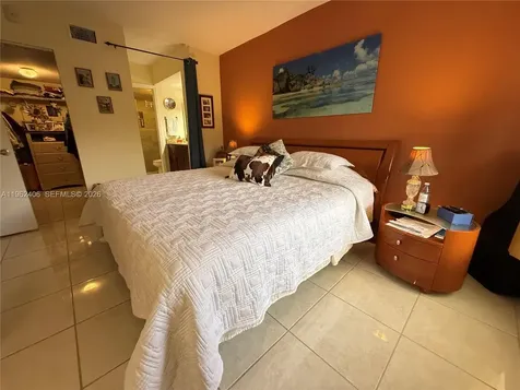 351 Club Circle Boca Raton FL 33487