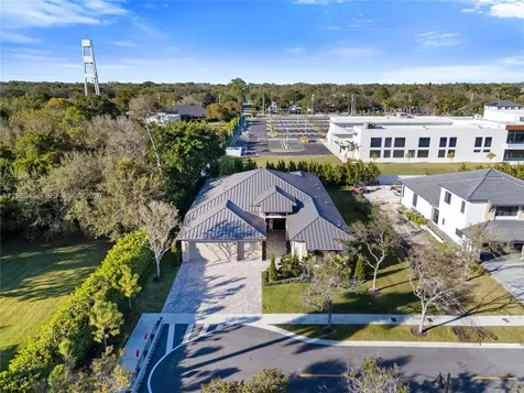 7387 SW 74th Lane Miami FL 33143