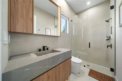 7387 SW 74th Lane Miami FL 33143