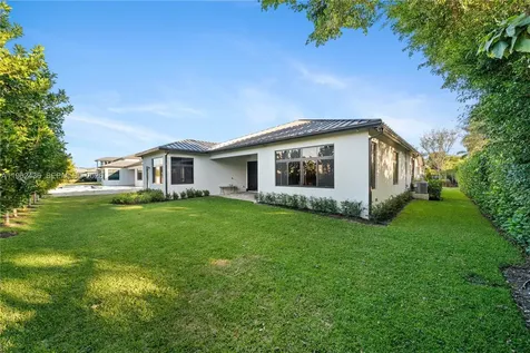7387 SW 74th Lane Miami FL 33143