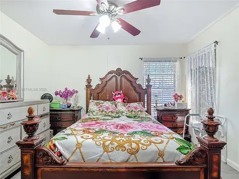 216 Greenwood Lehigh Acres FL 33936