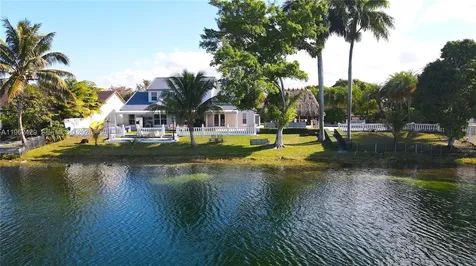 19230 NW 87th Place Hialeah FL 33018