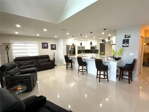 19230 NW 87th Place Hialeah FL 33018