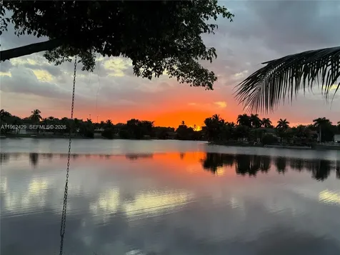 19230 NW 87th Place Hialeah FL 33018