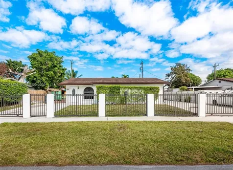 11941 SW 178th Terrace Miami FL 33177
