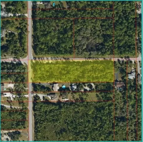 Xxx Everglades Boulevard N, 6th Avenue Naples FL 31420