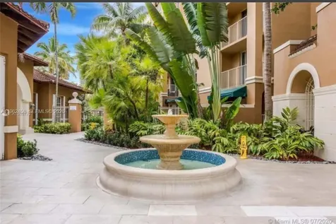 19999 E Country Club Drive Aventura FL 33180
