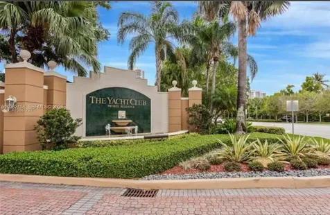 19999 E Country Club Drive Aventura FL 33180