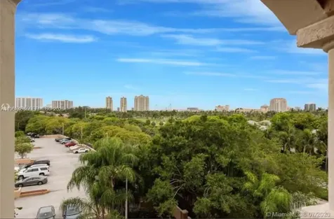 19999 E Country Club Drive Aventura FL 33180