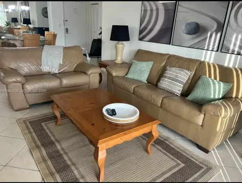19999 E Country Club Drive Aventura FL 33180