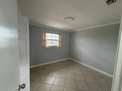 948 E 47th Street Hialeah FL 33013