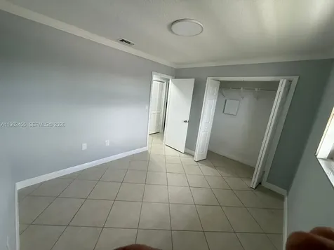 948 E 47th Street Hialeah FL 33013