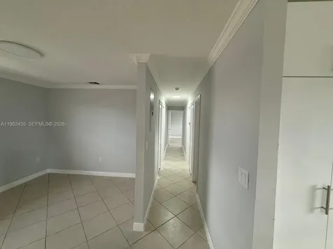 948 E 47th Street Hialeah FL 33013