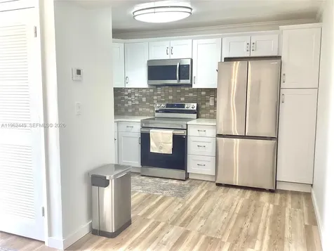9423 S Hollybrook Lake Drive Pembroke Pines FL 33025
