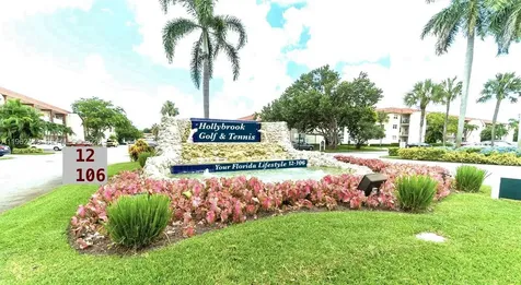 9423 S Hollybrook Lake Drive Pembroke Pines FL 33025