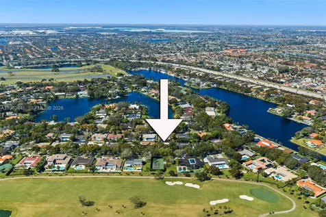 16140 Aberdeen Way Miami Lakes FL 33014