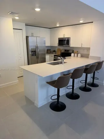 12486 SW 248 Miami FL 33032