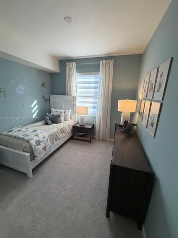 12486 SW 248 Miami FL 33032
