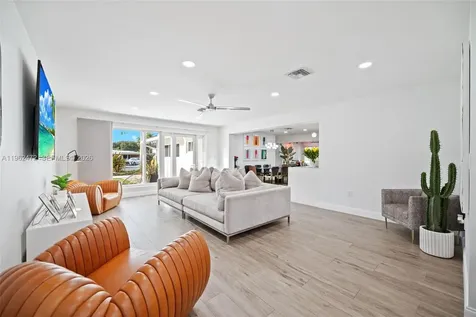 400 SW 62nd Avenue Plantation FL 33317
