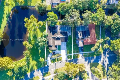 400 SW 62nd Avenue Plantation FL 33317
