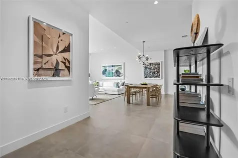 650 NE 32nd Street Miami FL 33137