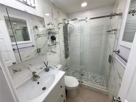 300 SW 71st Avenue Miami FL 33144