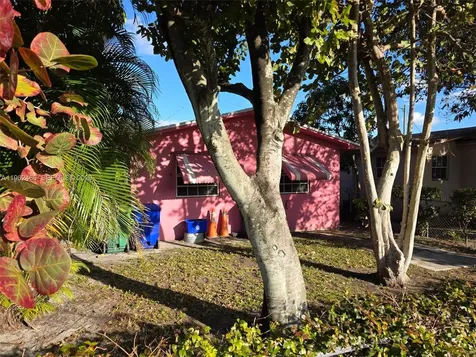 5132 NW 14th Avenue Miami FL 33142