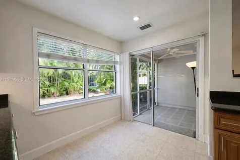 5327 Sapphire Valley Boca Raton FL 33486