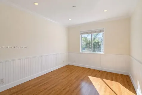 5327 Sapphire Valley Boca Raton FL 33486