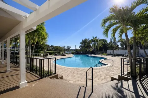 5327 Sapphire Valley Boca Raton FL 33486