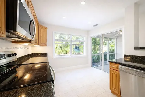 5327 Sapphire Valley Boca Raton FL 33486