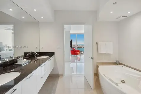 400 Alton Road Miami Beach FL 33139