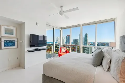 400 Alton Road Miami Beach FL 33139